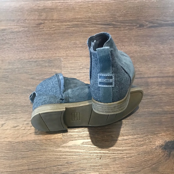 Toms Side Zip Gray Ankle Booties - Picture 6 of 8